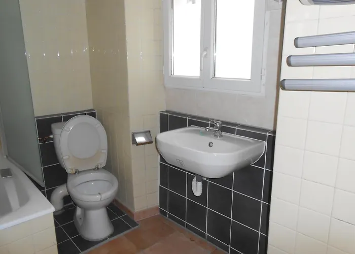 Apartment 3 Cha 8 Couchages